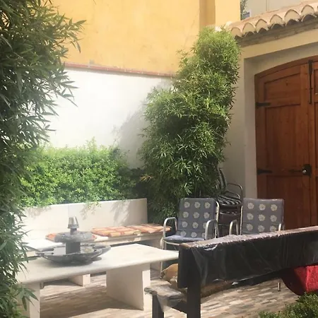 Charming Andalusian House - Free Parking