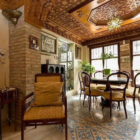 Casa vacanze Charming Andalusian House - Free Parking *