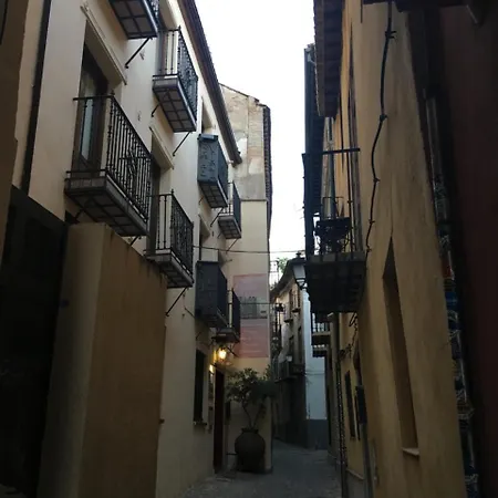 Charming Andalusian House - Free Parking Granada