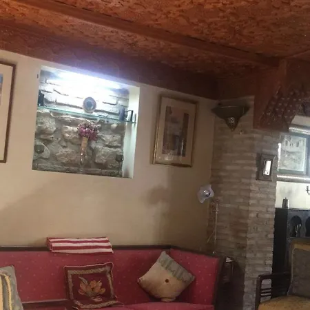 Charming Andalusian House - Free Parking