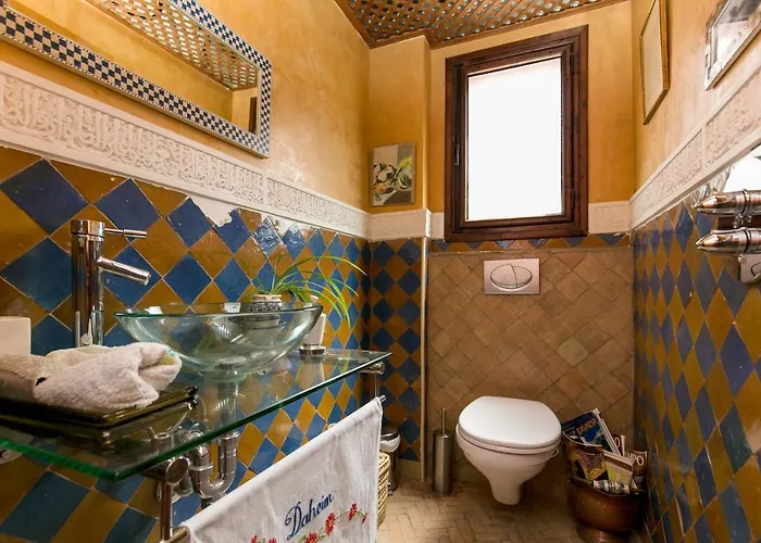 Charming Andalusian House - Free Parking Granada