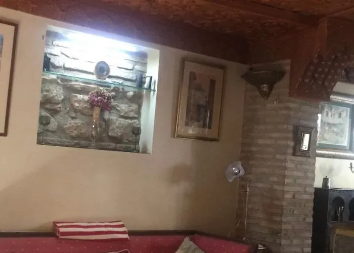 Charming Andalusian House - Free Parking