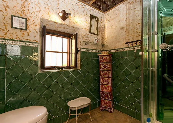 Charming Andalusian House - Free Parking * Granada